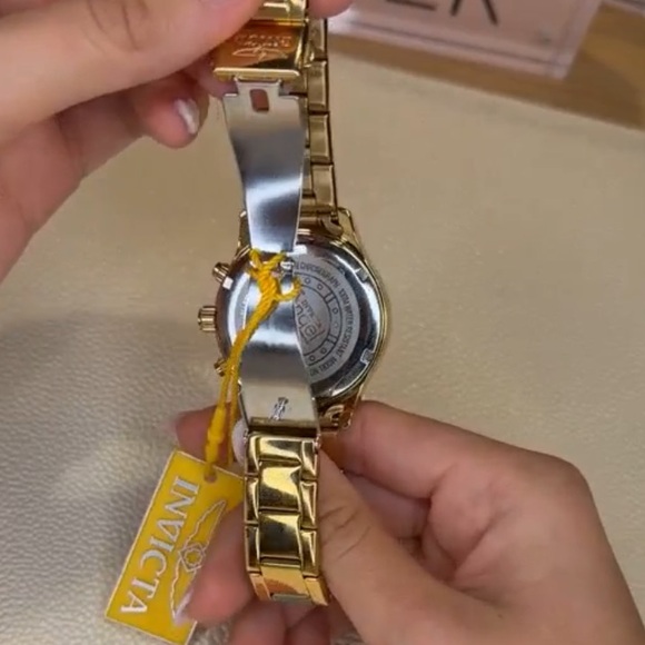 NWT in box Invicta Gold angel 38mm Women's Watch - Picture 5 of 6